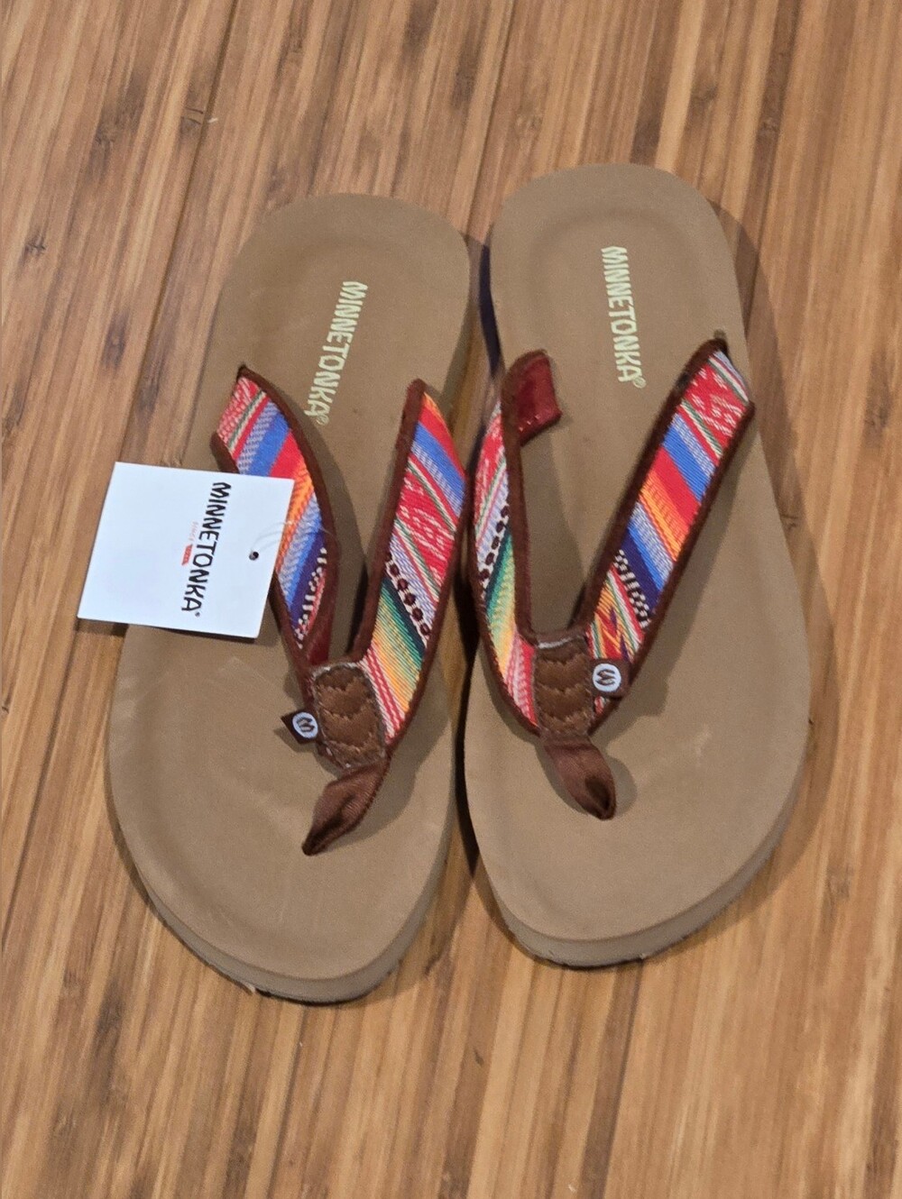 NWT Minnetonka Women's Multicolor Striped Fabric Strap Sandals with Tan Footbed